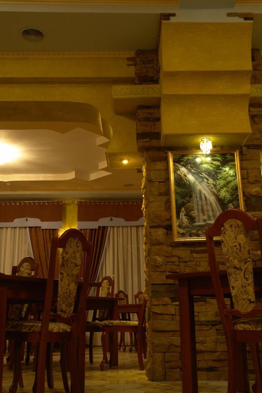 Грк Золота Підкова Μοτέλ Chupyra Εξωτερικό φωτογραφία